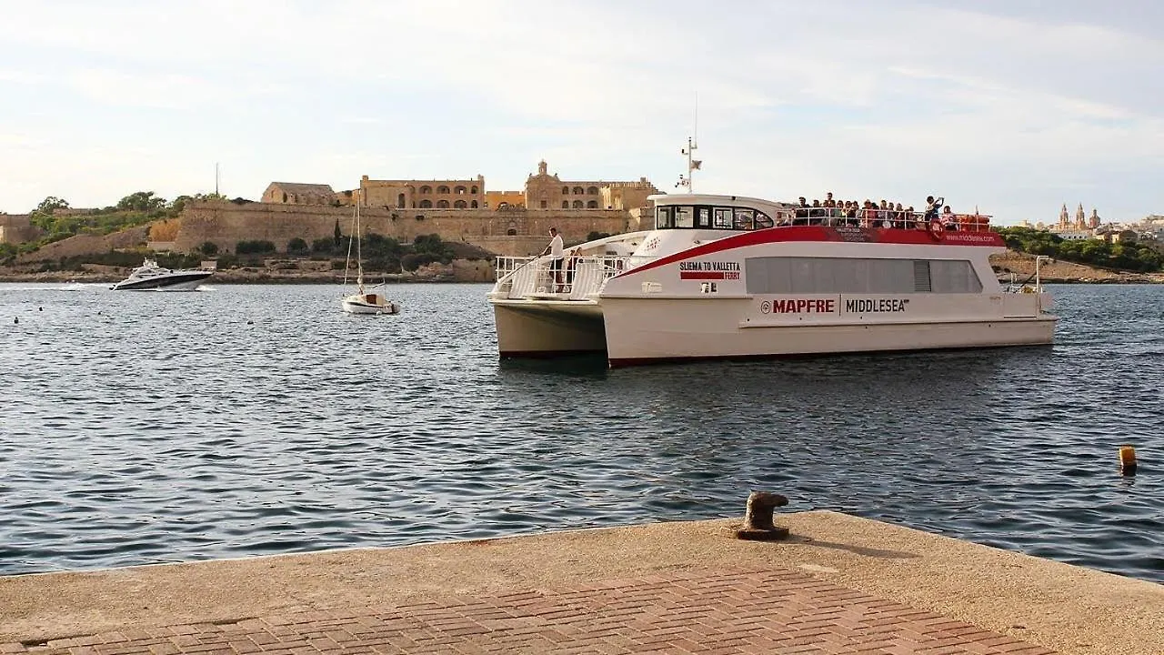Apartment Modern 1Br Maisonette Steps From The Promenade Sliema